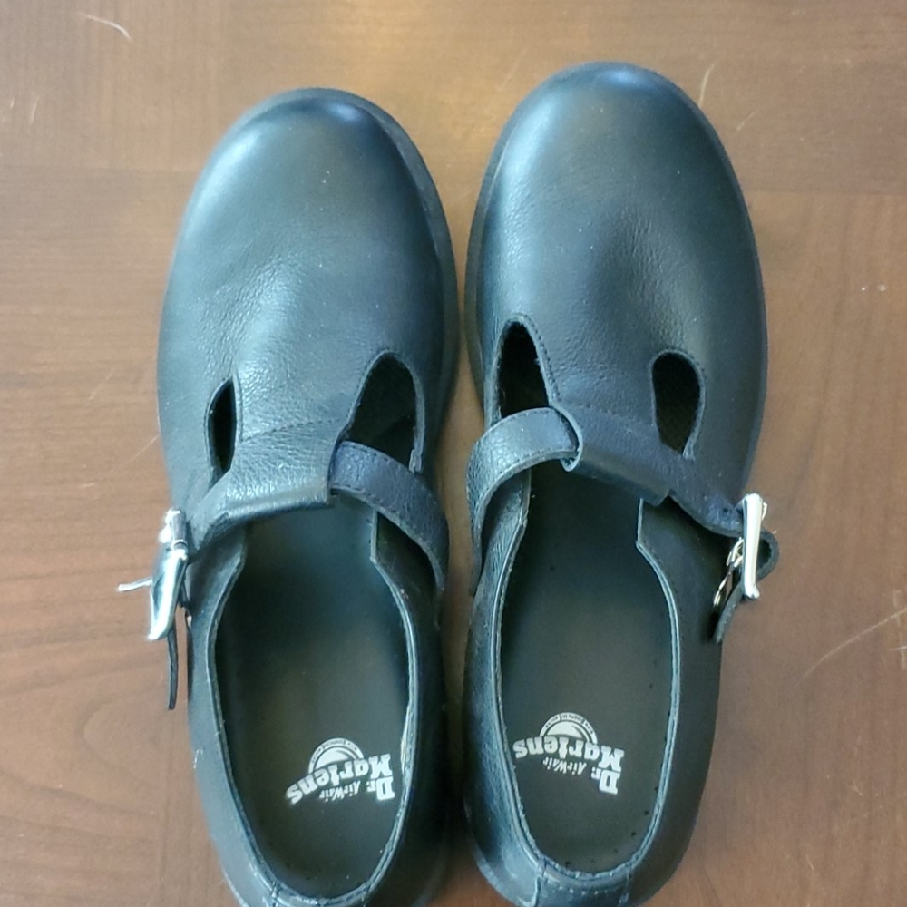 Dr martens mary janes
